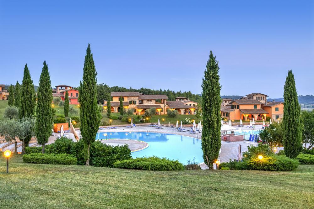 Pian Dei Mucini Resort Il Borgo Massa Marittima Exterior foto