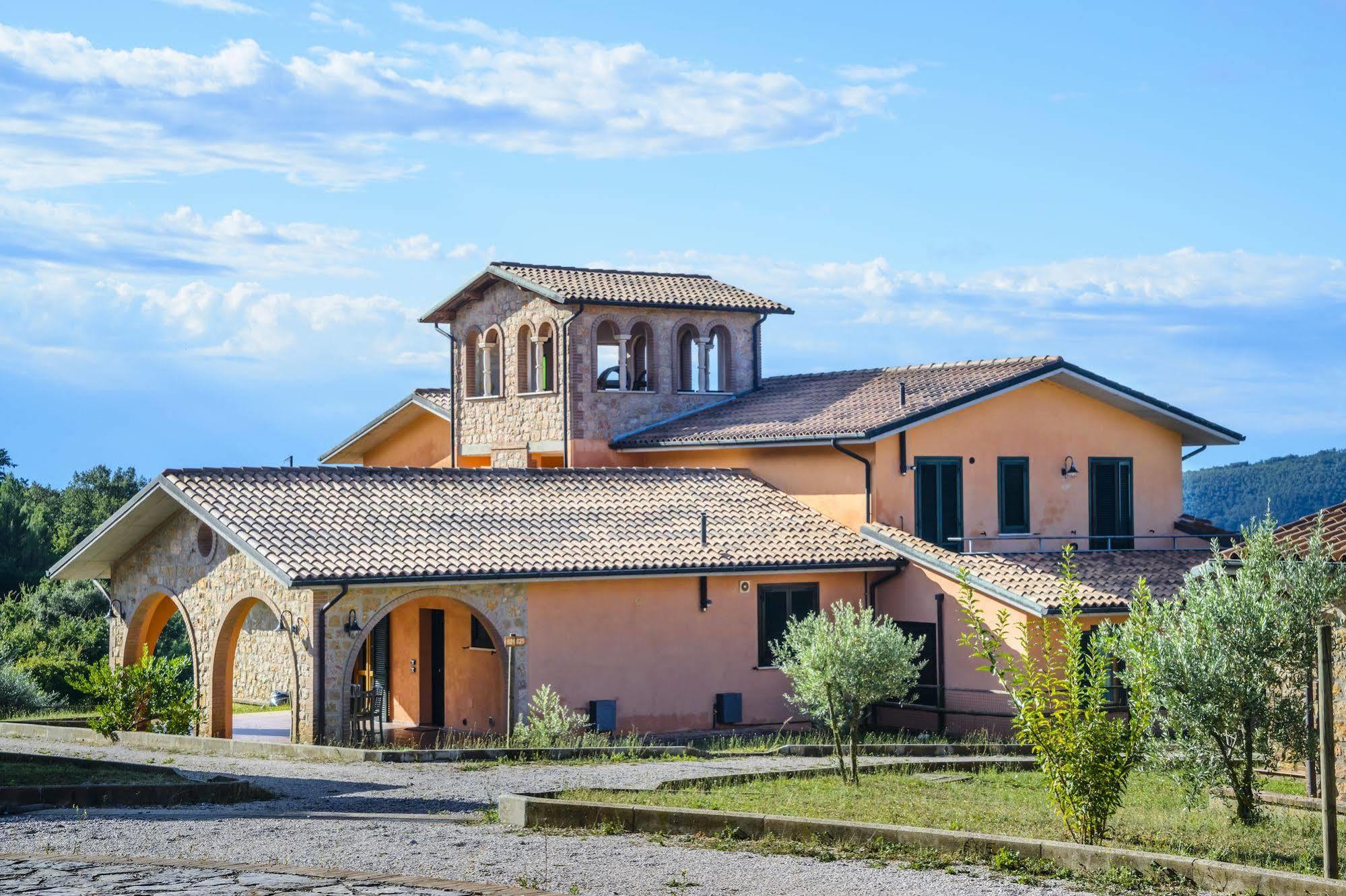 Pian Dei Mucini Resort Il Borgo Massa Marittima Exterior foto