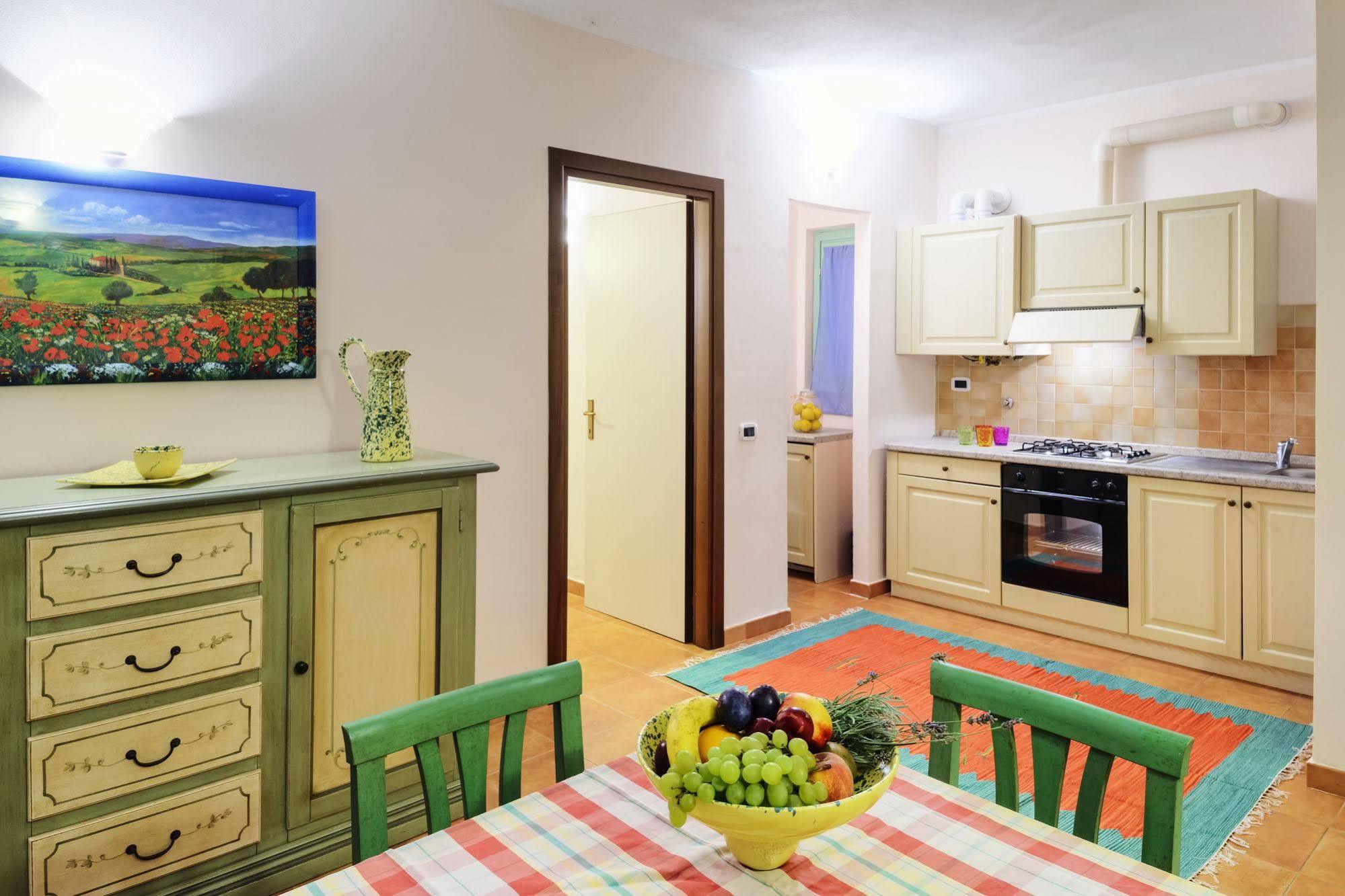Pian Dei Mucini Resort Il Borgo Massa Marittima Exterior foto
